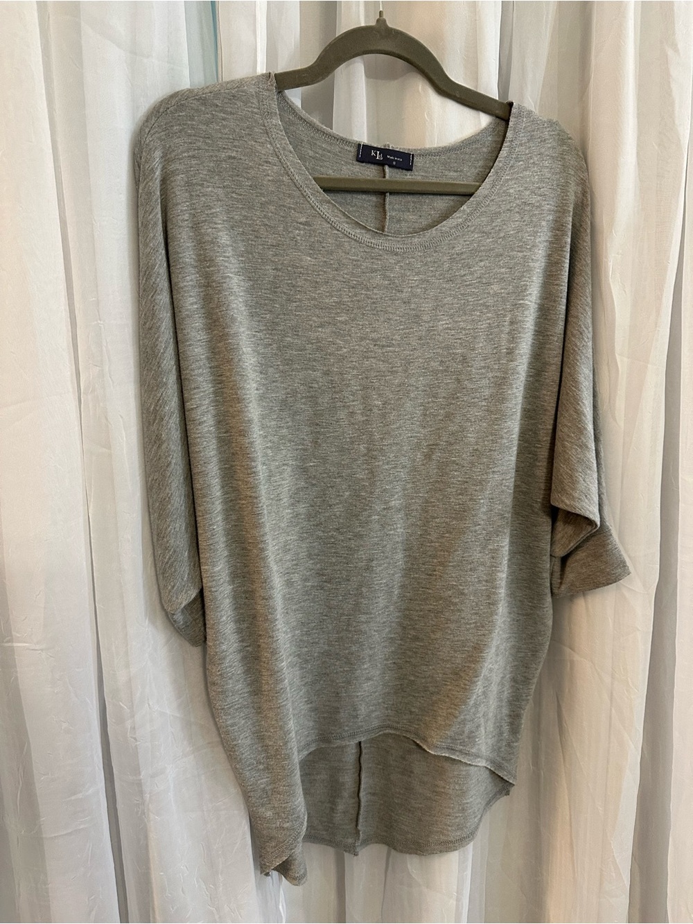 KLD Lightweight Gray Women's Knit Top
